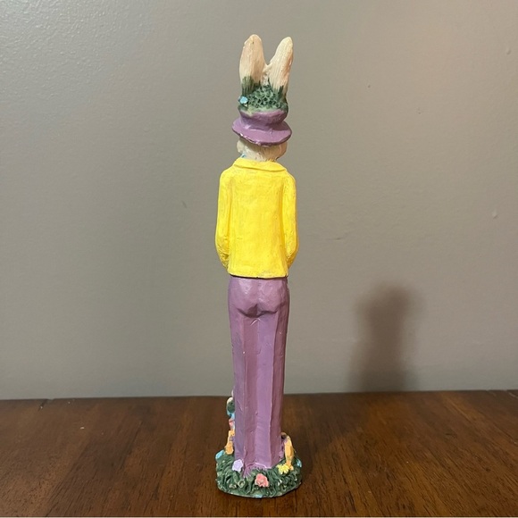 Tall bunny collectible figurine from the Windsor Collection, - Picture 3 of 10